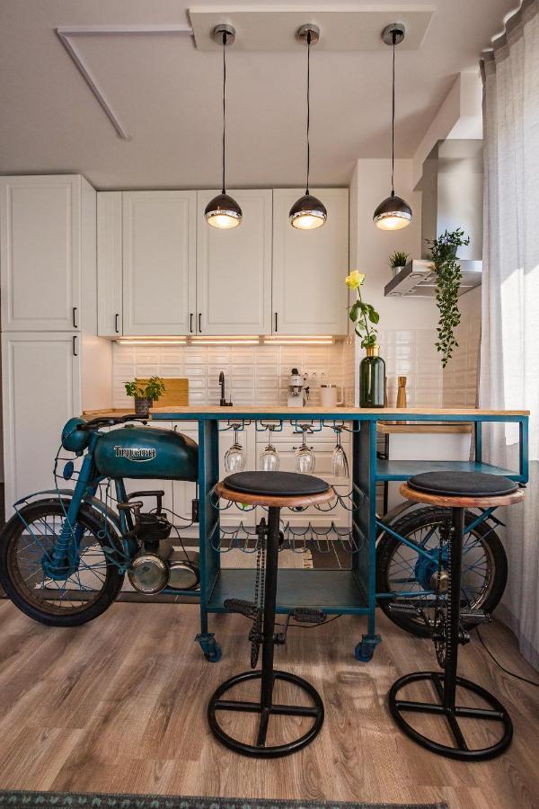 Stylish Oasis Central Apartment With Ac And Parking Budapest Ngoại thất bức ảnh