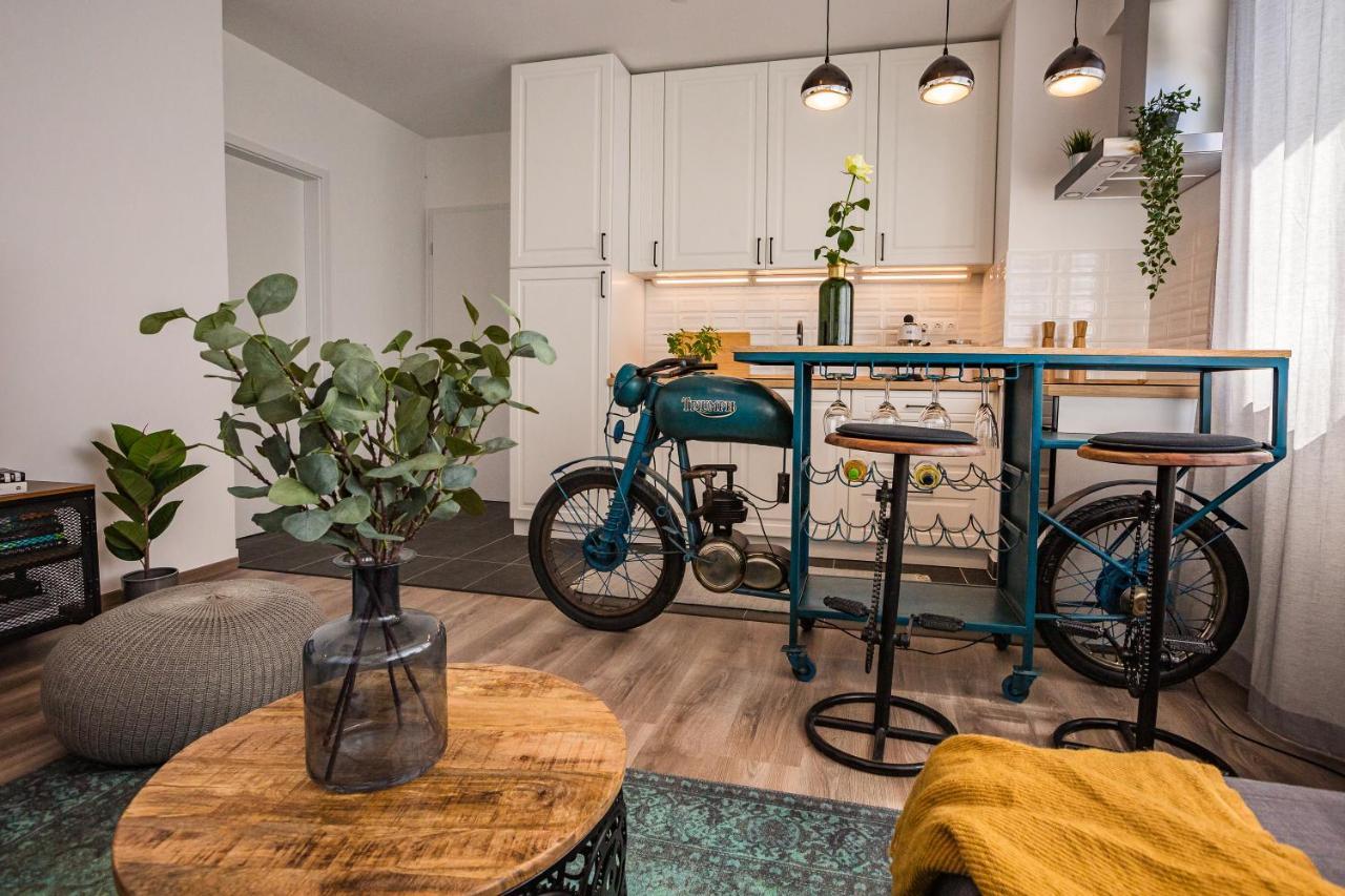 Stylish Oasis Central Apartment With Ac And Parking Budapest Ngoại thất bức ảnh